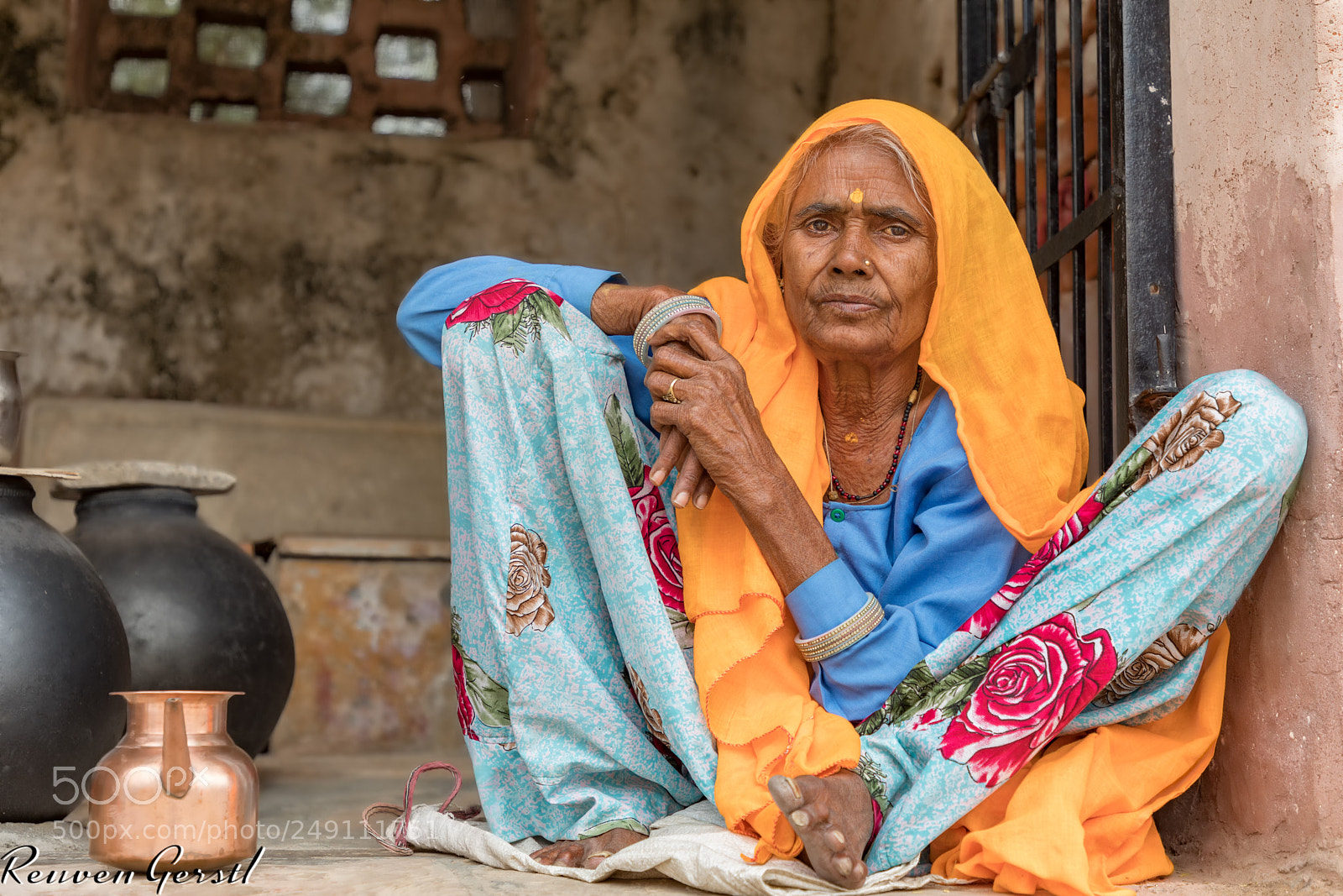 Canon EOS 5D Mark IV sample photo. The drinks seller from photography