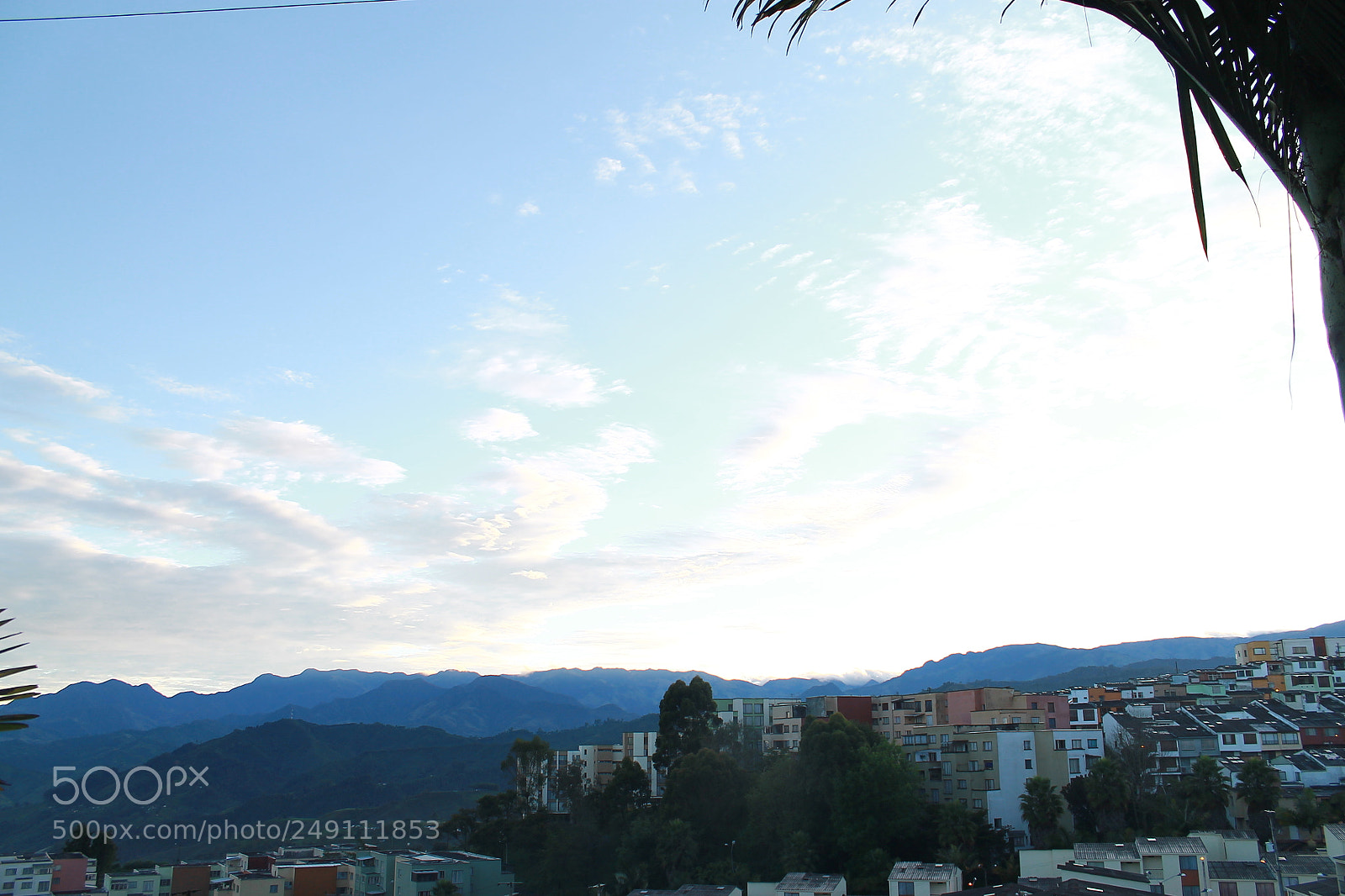Canon EOS 1100D (EOS Rebel T3 / EOS Kiss X50) sample photo. Evenig colombia photography