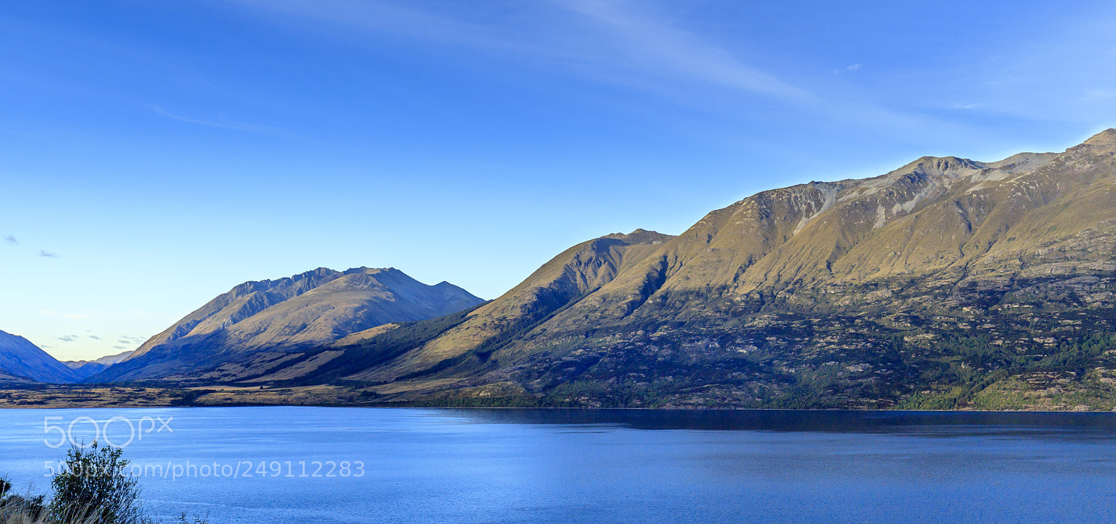 Canon EOS 6D Mark II sample photo. Morning light at lake photography