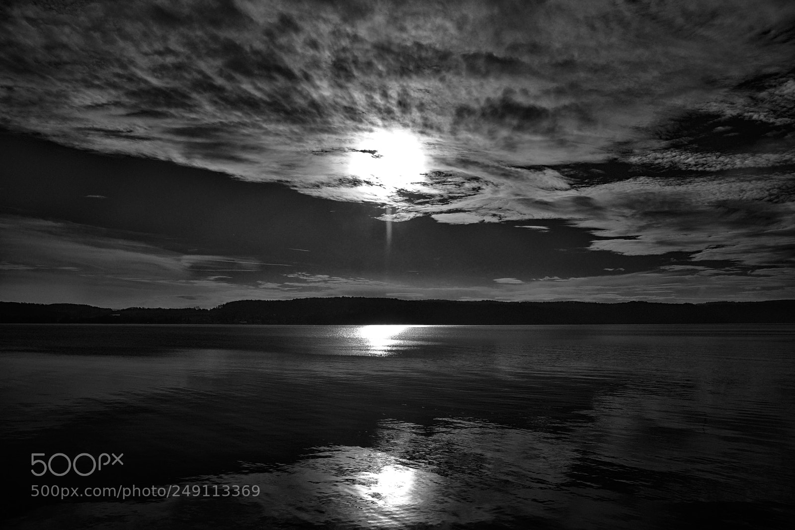 Sony SLT-A77 sample photo. Lake photography