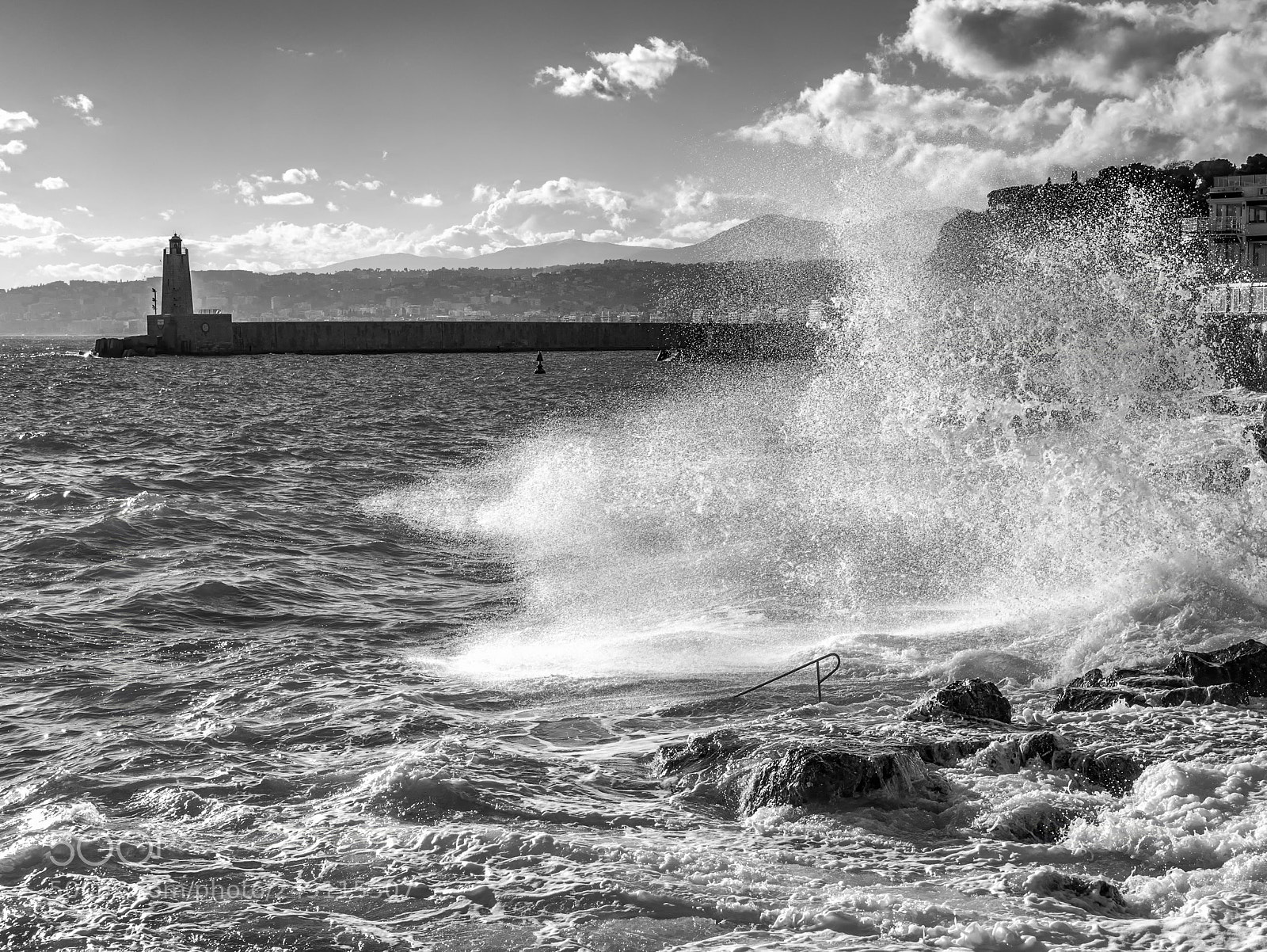 Panasonic Lumix DMC-GX85 (Lumix DMC-GX80 / Lumix DMC-GX7 Mark II) sample photo. Harbour photography
