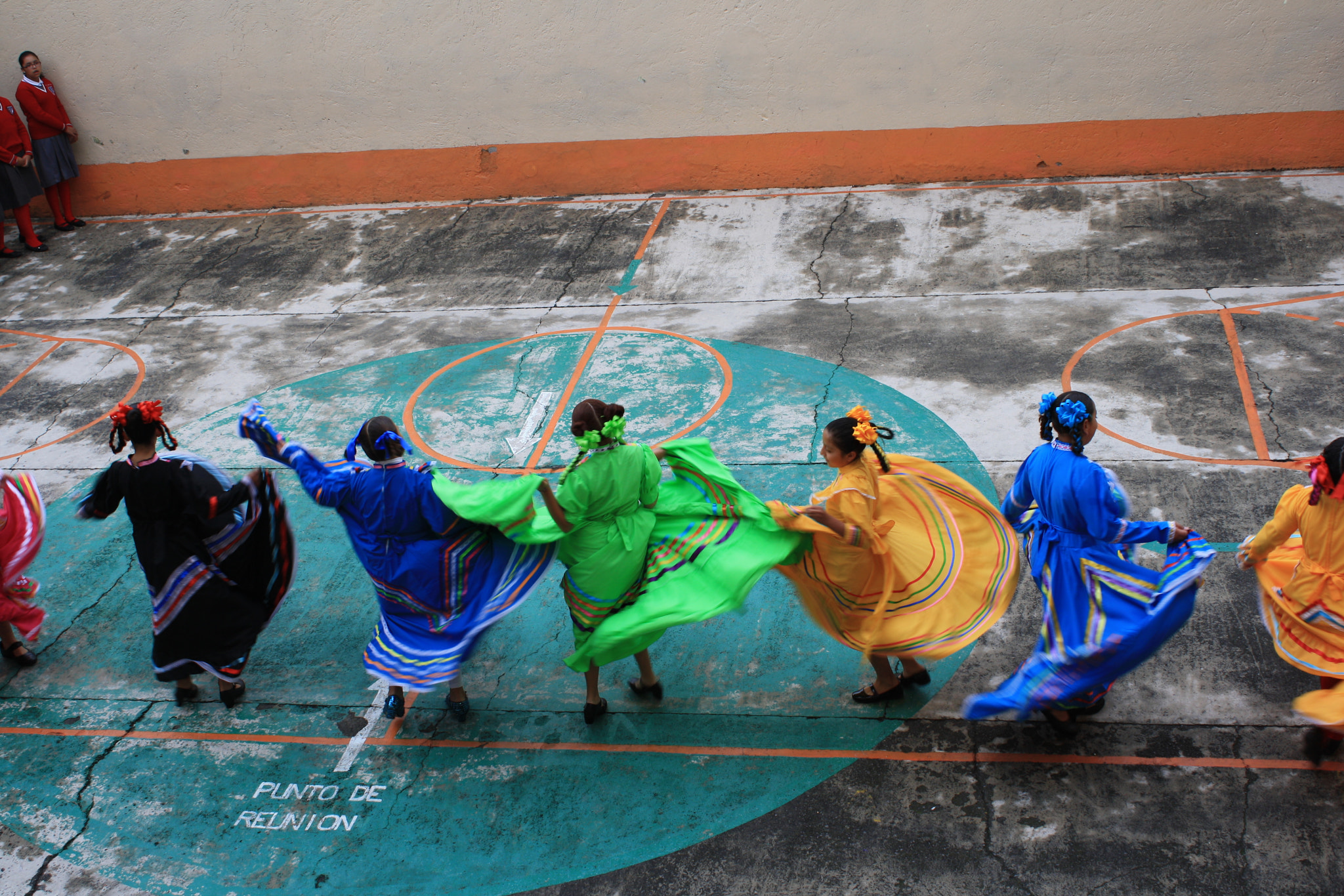 Canon EOS 1000D (EOS Digital Rebel XS / EOS Kiss F) sample photo. Regional mexicana photography
