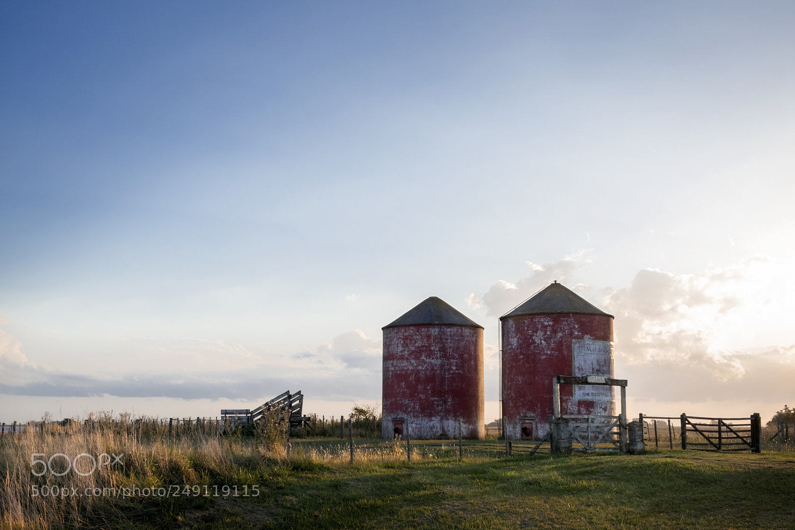 Fujifilm X-Pro2 sample photo. Los silos photography
