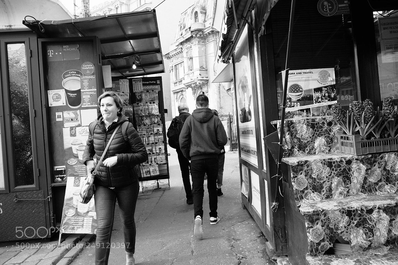 Fujifilm X-E2S sample photo. Narrow photography