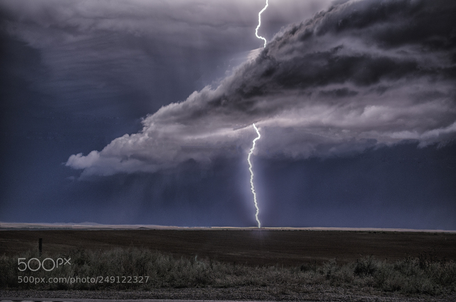Nikon D5100 sample photo. Lightning () photography