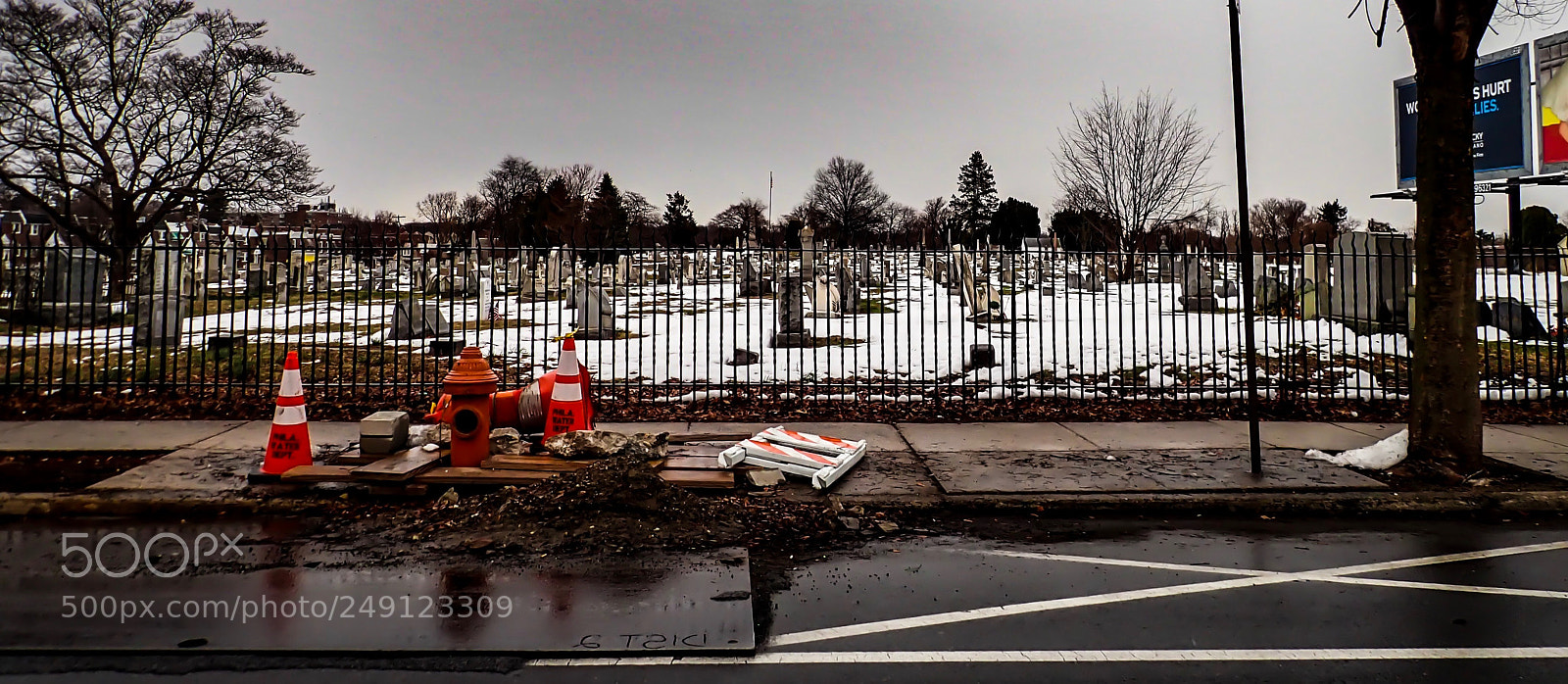 Olympus TG-5 sample photo. Digging- outside the gate photography