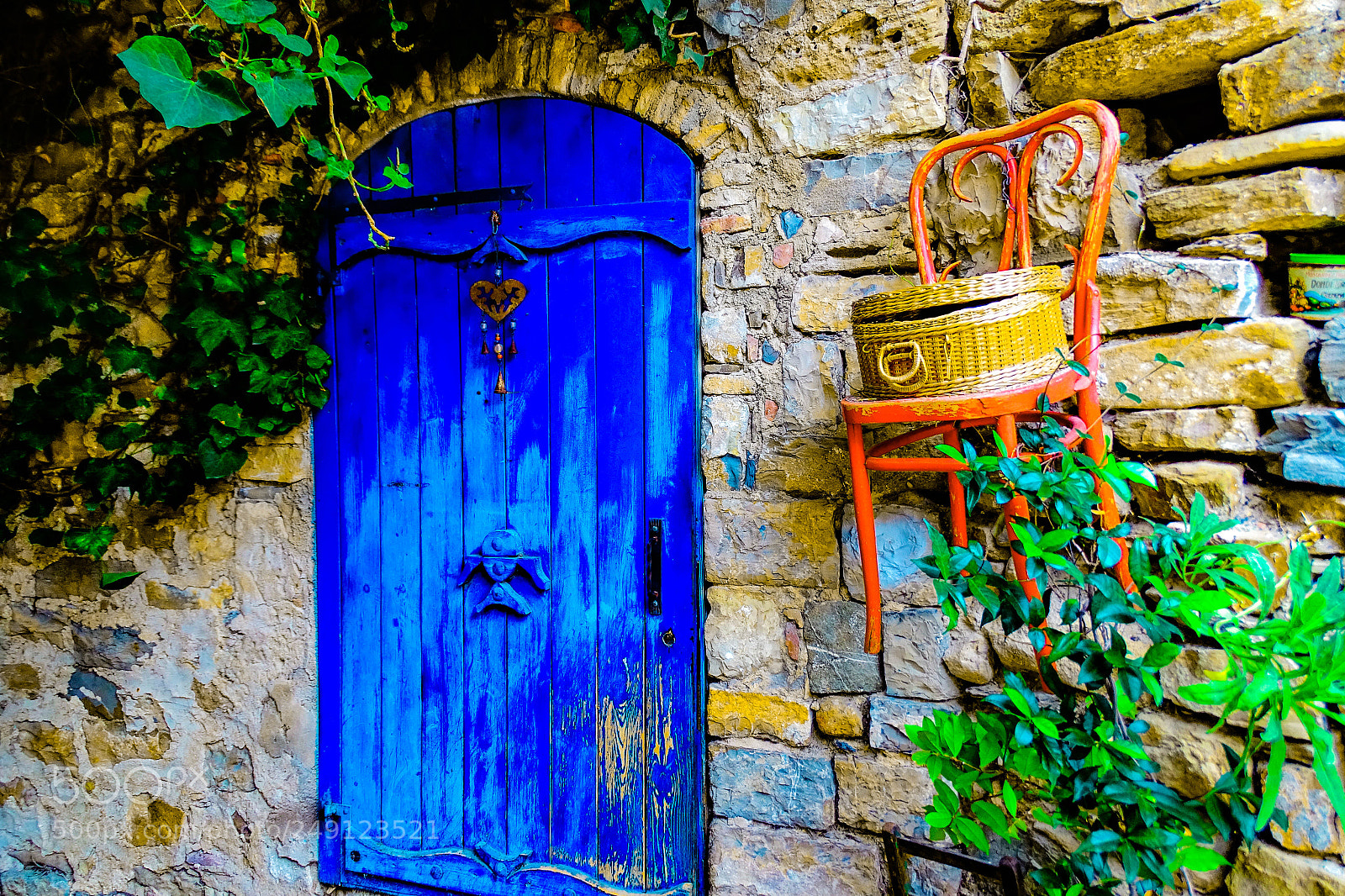 Sony Cyber-shot DSC-HX400V sample photo. Blue door photography