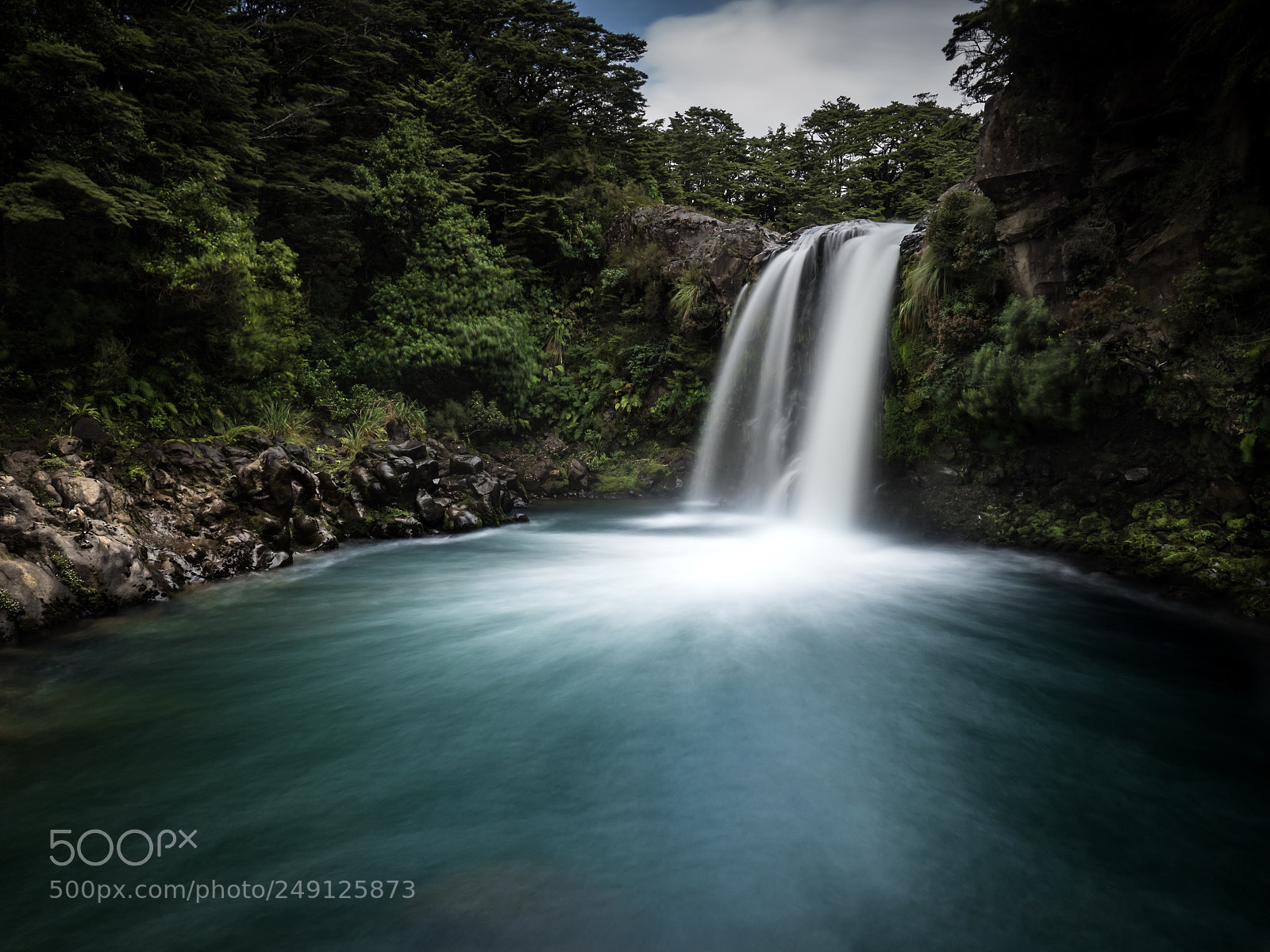 Olympus OM-D E-M5 II sample photo. Stunning waterfall in the photography