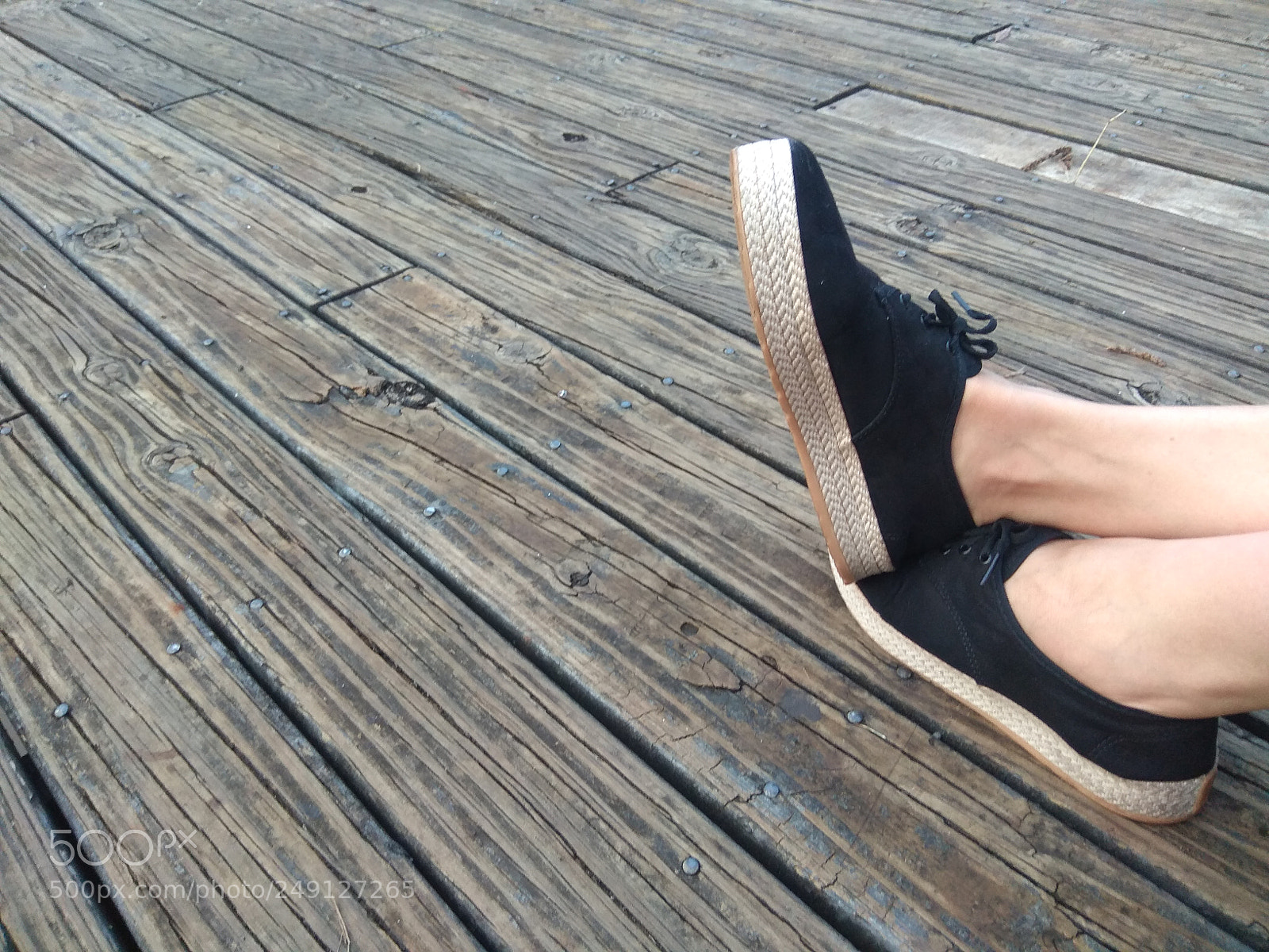 Xiaomi Redmi Note 4 sample photo. Foot photography