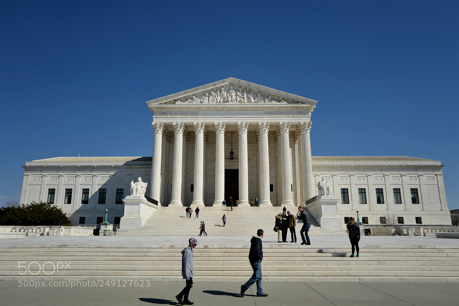 Leica Q (Typ 116) sample photo. Supreme court photography
