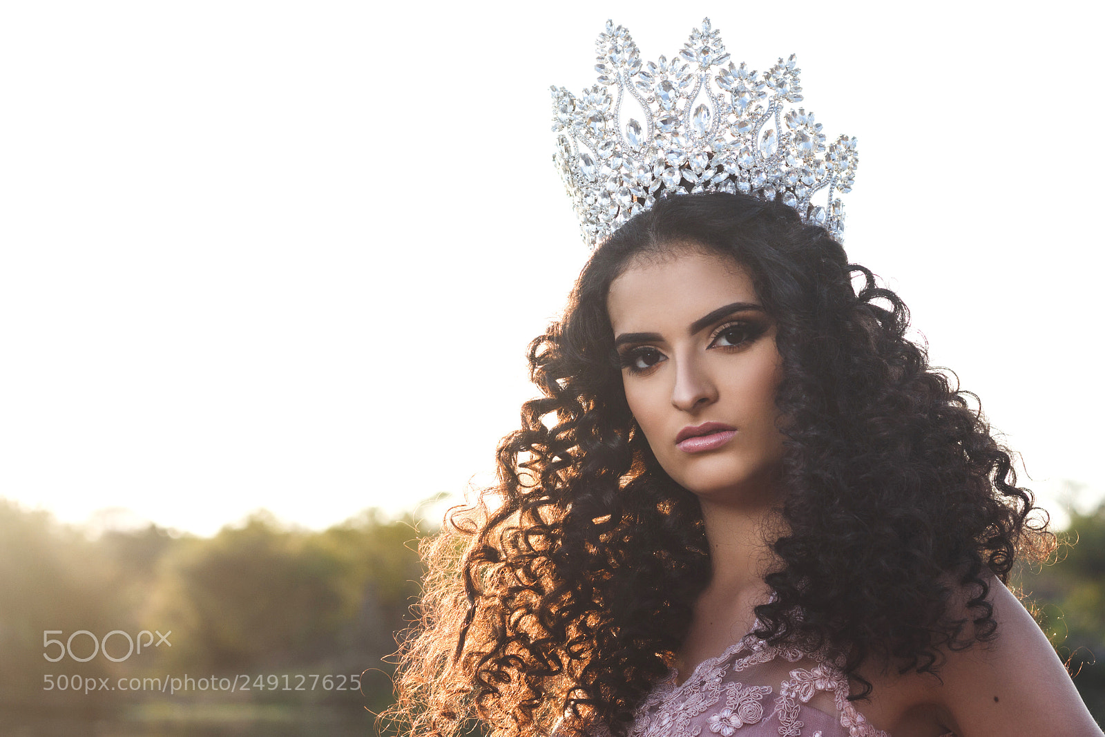 Canon EOS 700D (EOS Rebel T5i / EOS Kiss X7i) sample photo. The queen photography