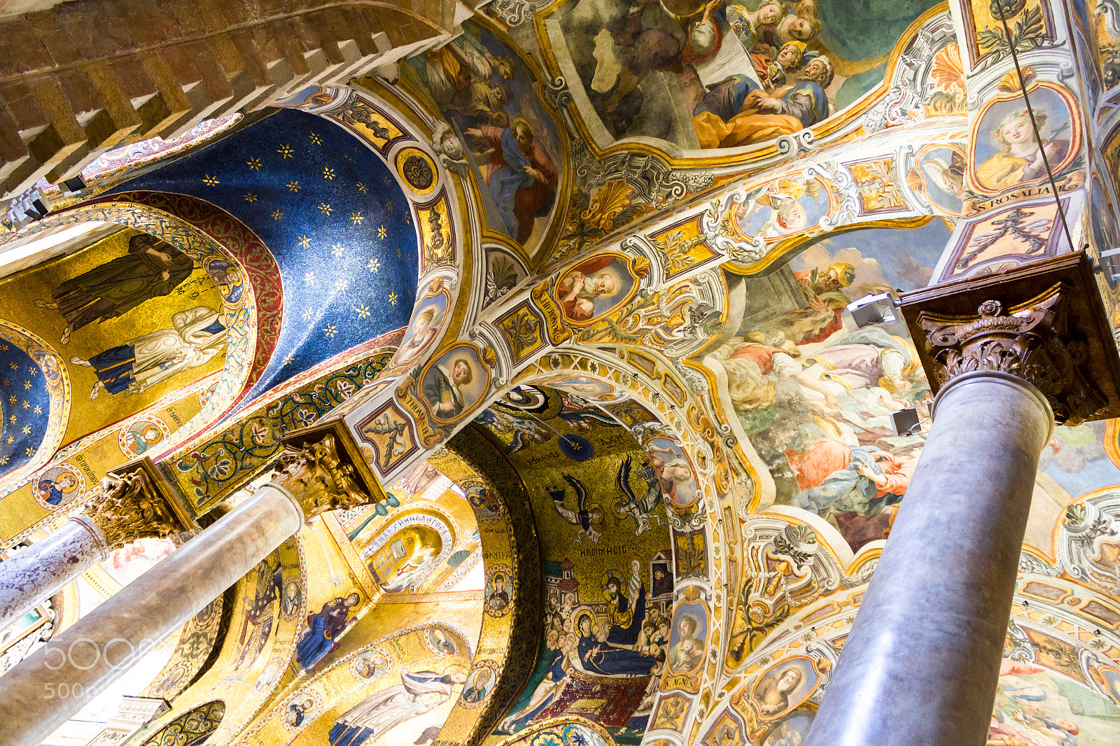 Canon EOS 600D (Rebel EOS T3i / EOS Kiss X5) sample photo. Church of santa maria photography