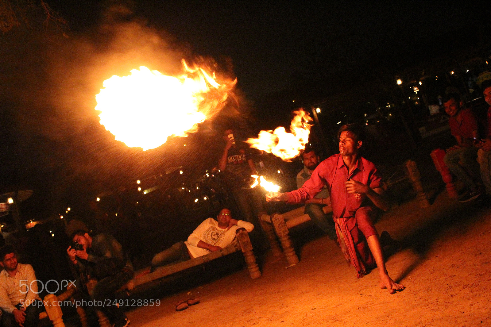 Canon EOS 1200D (EOS Rebel T5 / EOS Kiss X70 / EOS Hi) sample photo. The fire man photography