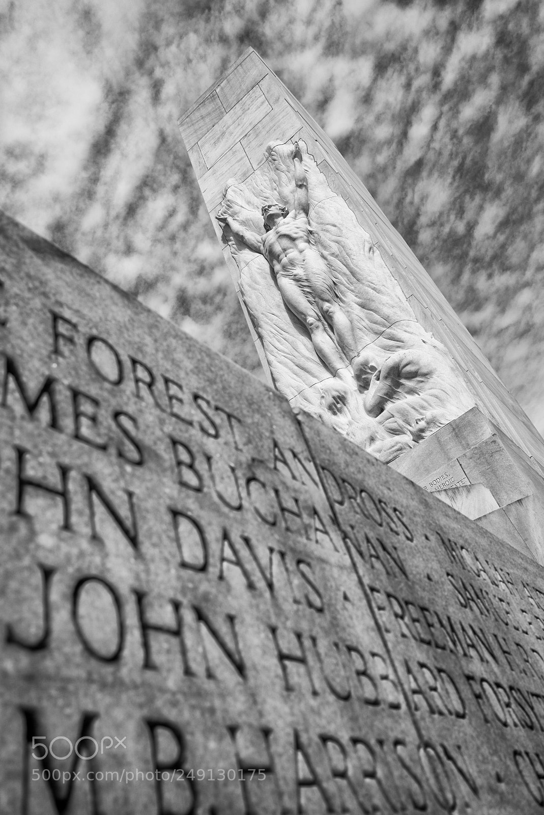 Leica M (Typ 240) sample photo. Alamo cenotaph photography
