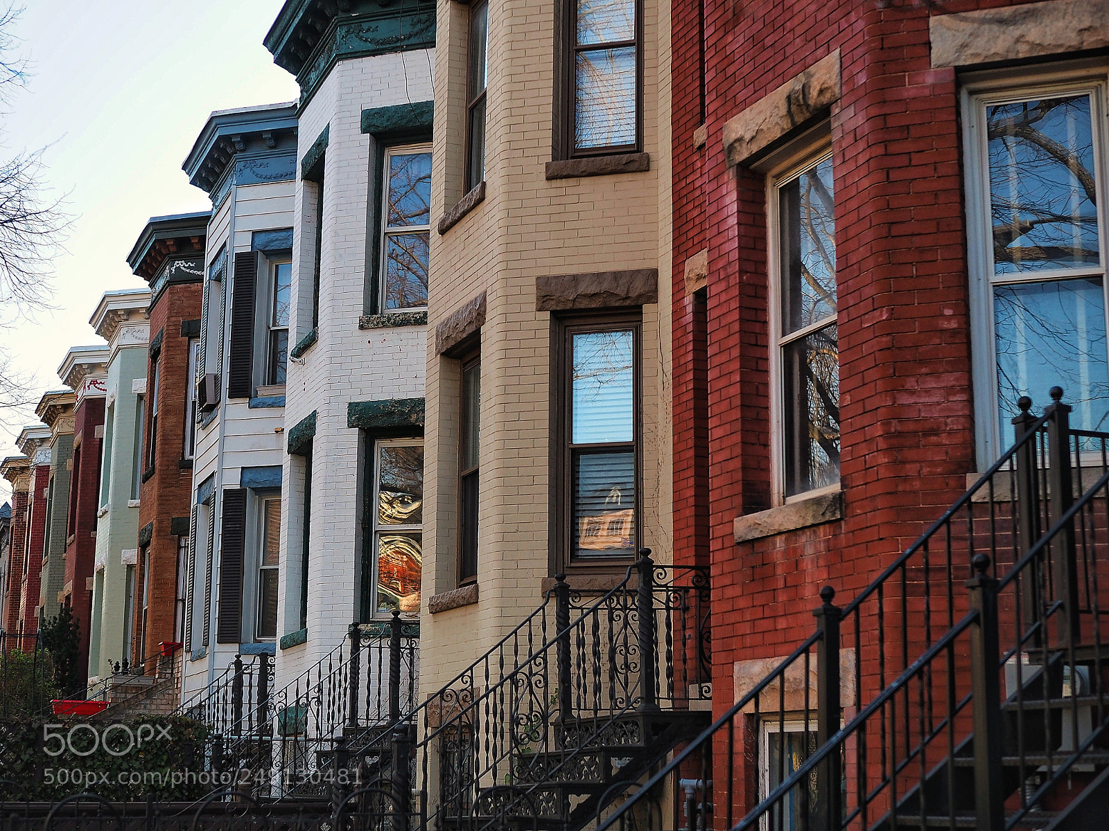 Olympus OM-D E-M5 II sample photo. Capitol hill east photography
