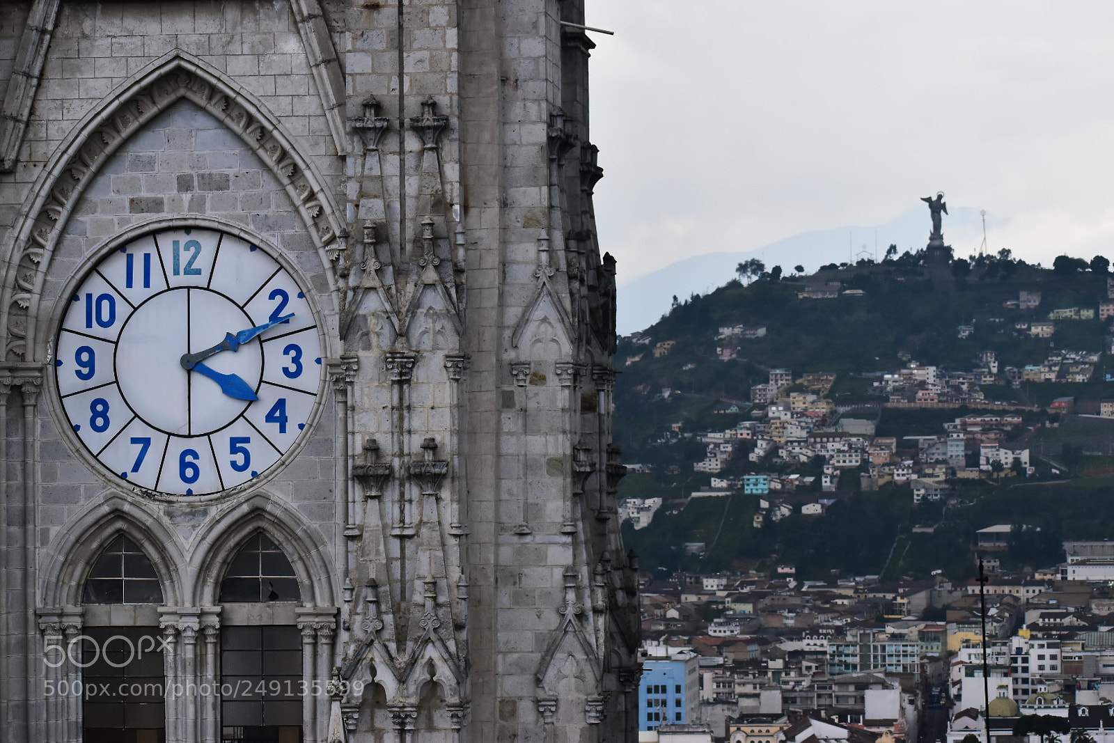 Nikon D5600 sample photo. Cathedral in quito! photography