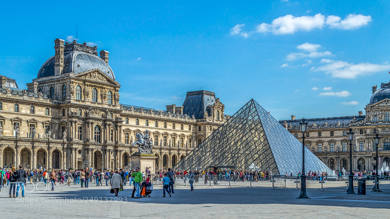 Nikon D3200 sample photo. The louvre museum photography