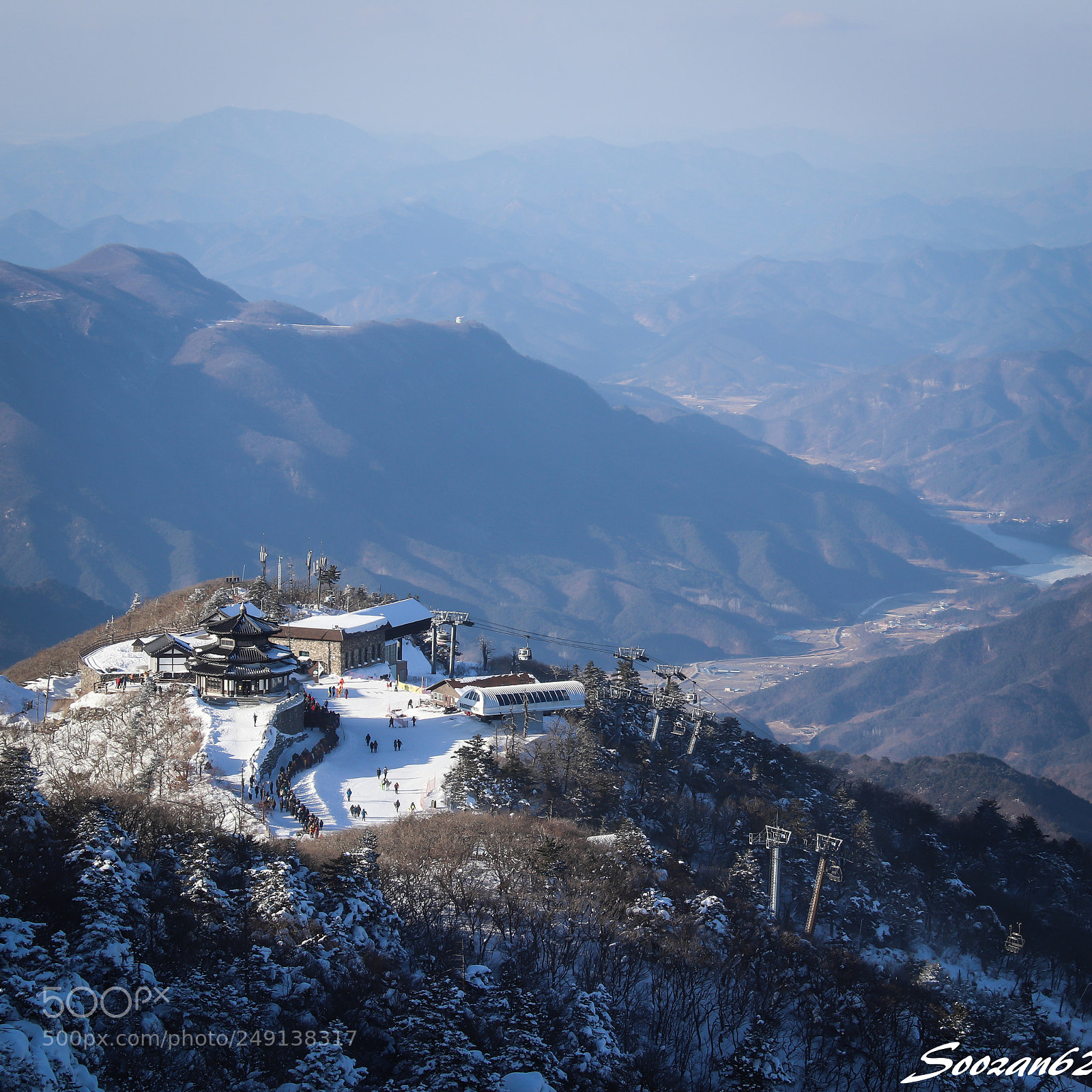 Canon EOS 200D (EOS Rebel SL2 / EOS Kiss X9) sample photo. *last winter... photography