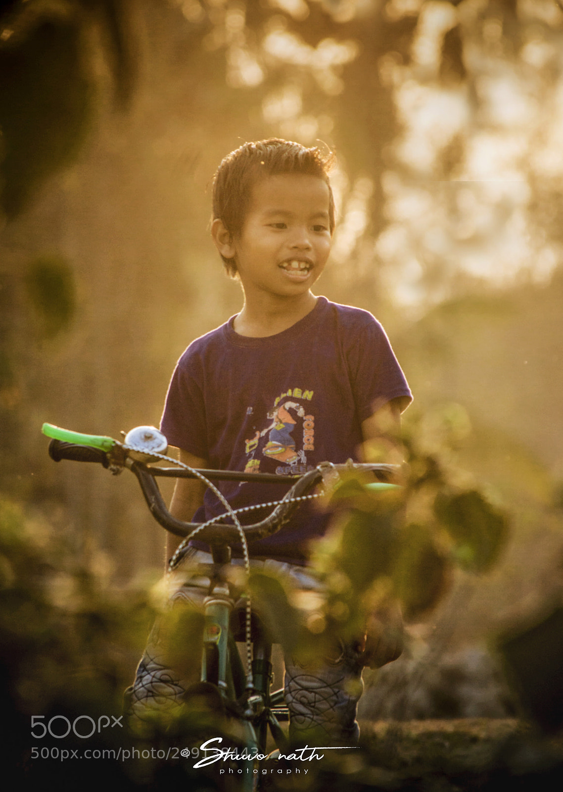 Nikon D3200 sample photo. Golden hour photography