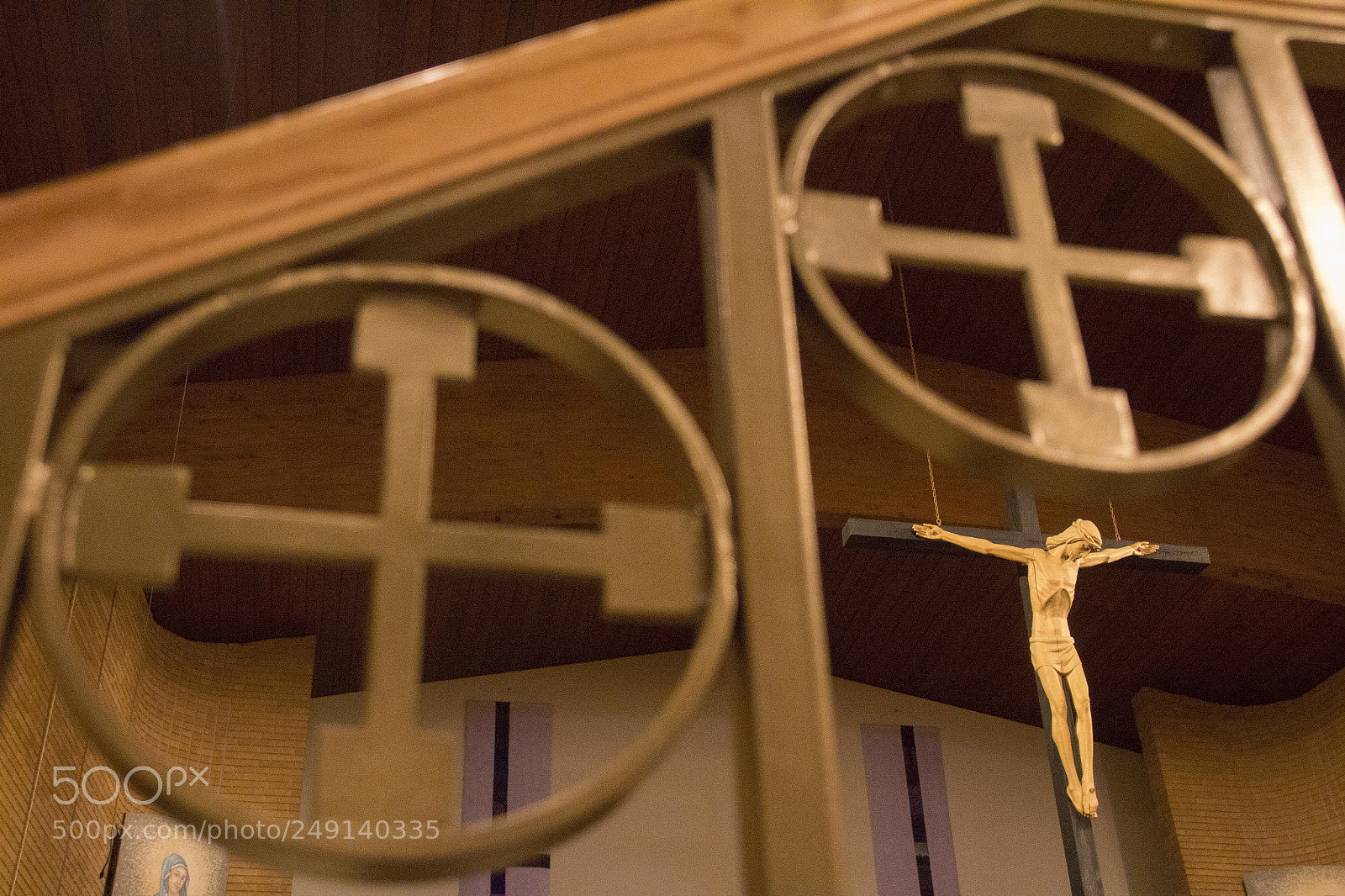 Canon EOS 1200D (EOS Rebel T5 / EOS Kiss X70 / EOS Hi) sample photo. Holy crosses. photography