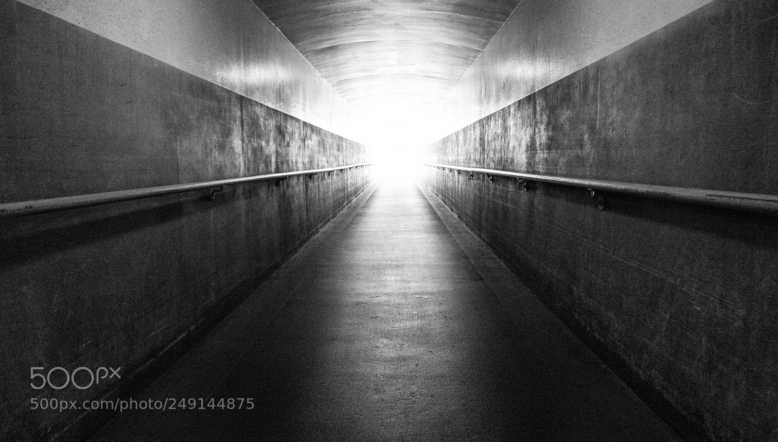 Sony a7 sample photo. Long hallway light at photography