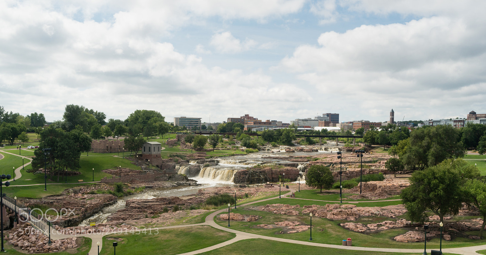 Sony a6300 sample photo. Water flows sioux falls photography