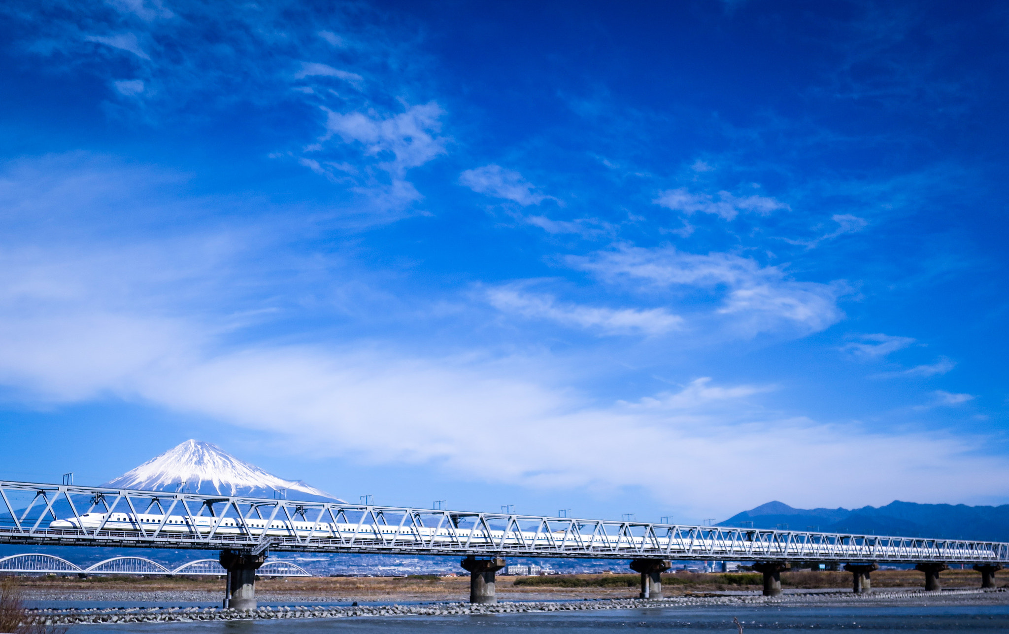 Canon PowerShot S120 sample photo. Mt. fuji and shinkansen photography