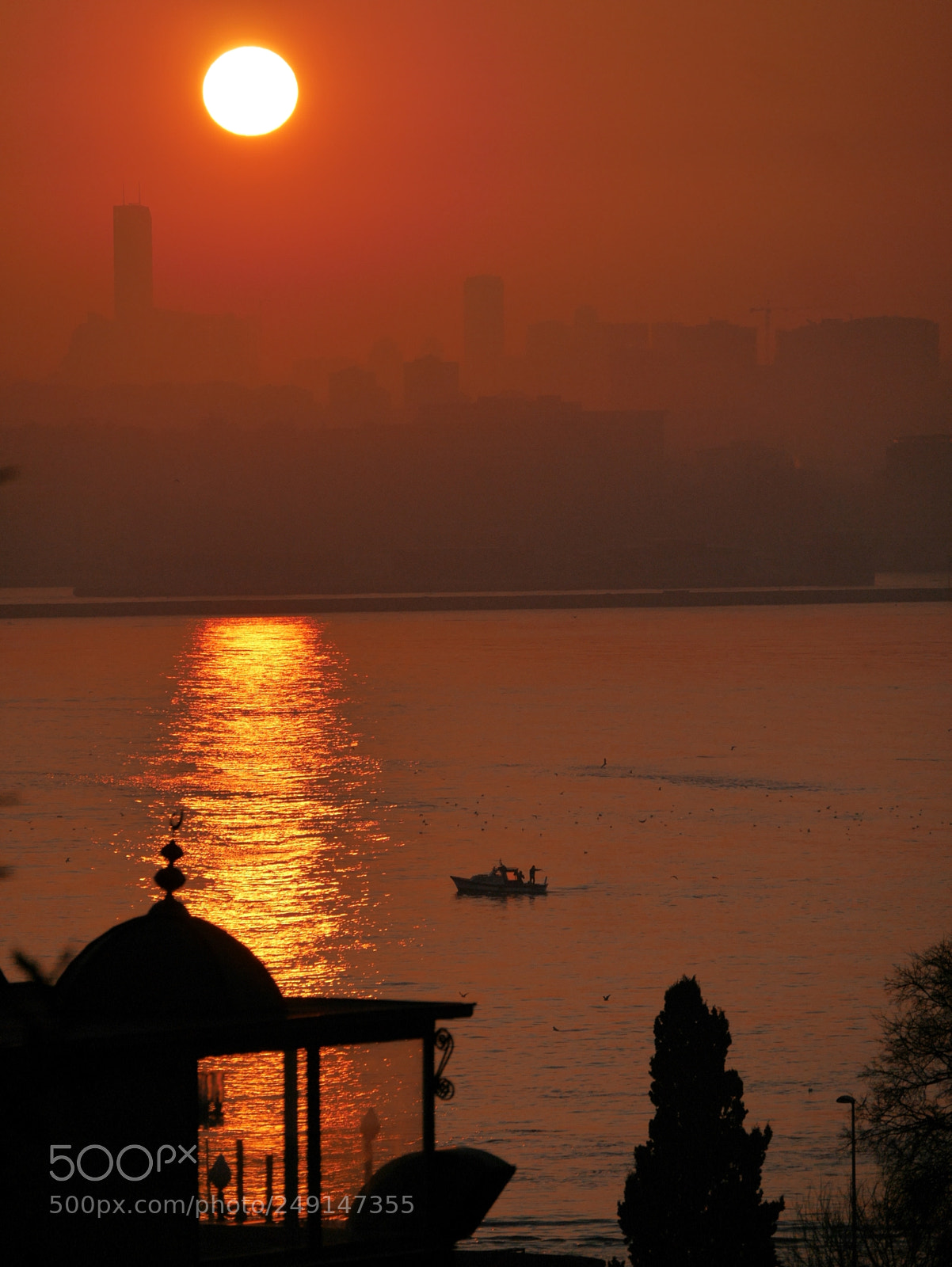 Panasonic Lumix DMC-GM1 sample photo. Sunrise at istanbul photography