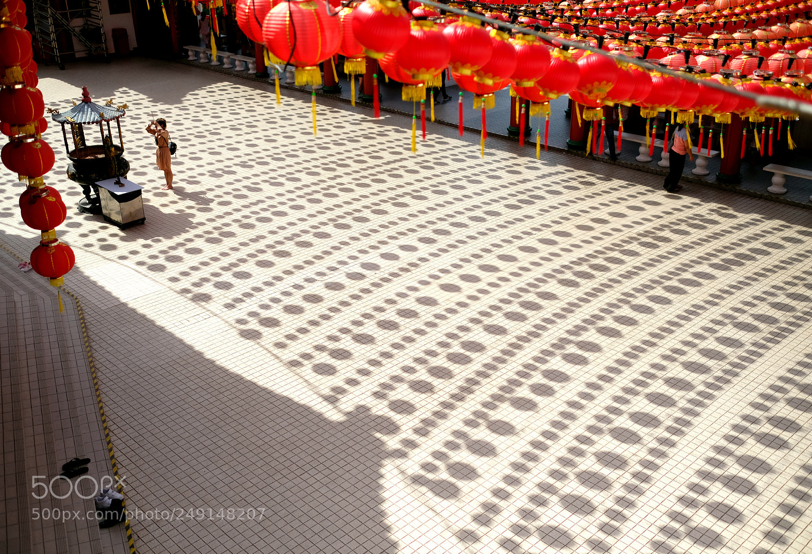 Fujifilm X-T2 sample photo. Lantern pattern. photography