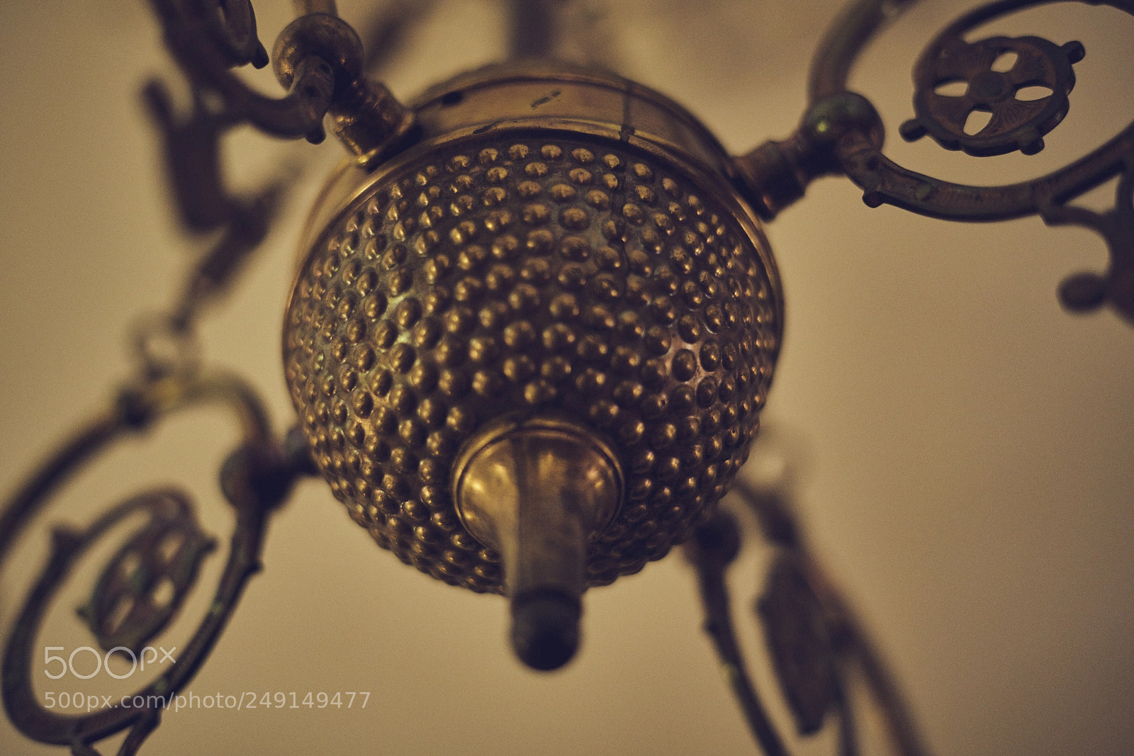 Sony a7R III sample photo. Steampunk ufo photography