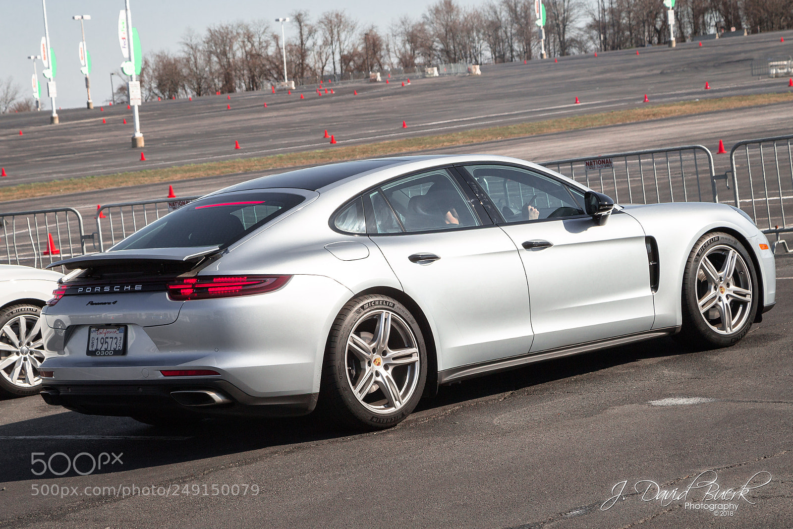 Canon EOS-1D X sample photo. Warmer in the winter photography