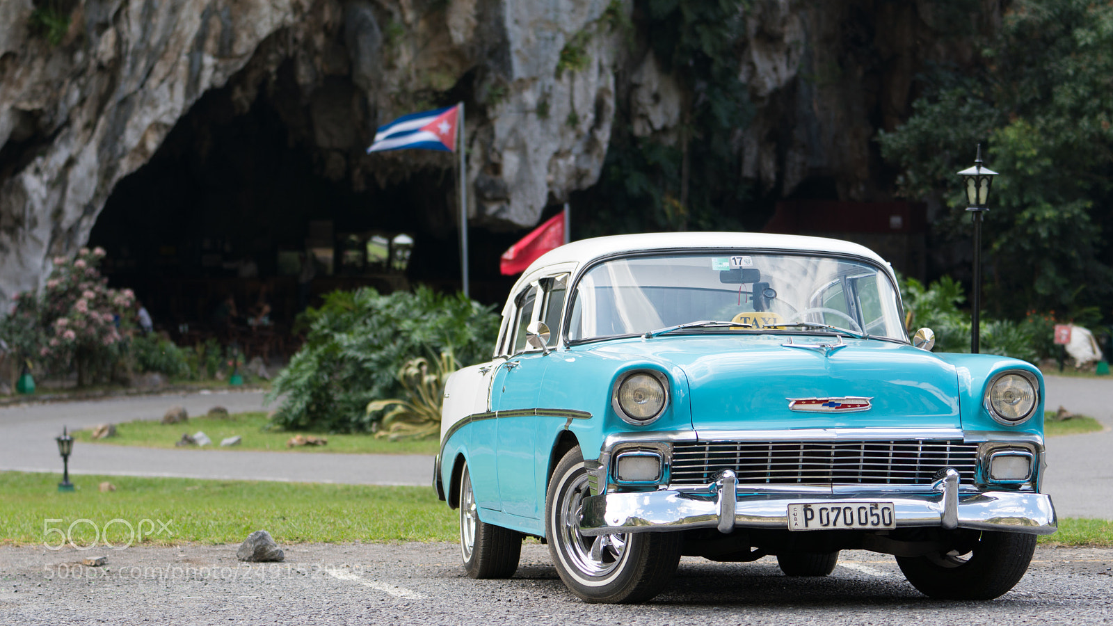 Sony a6500 sample photo. Classic cuban car 11 photography