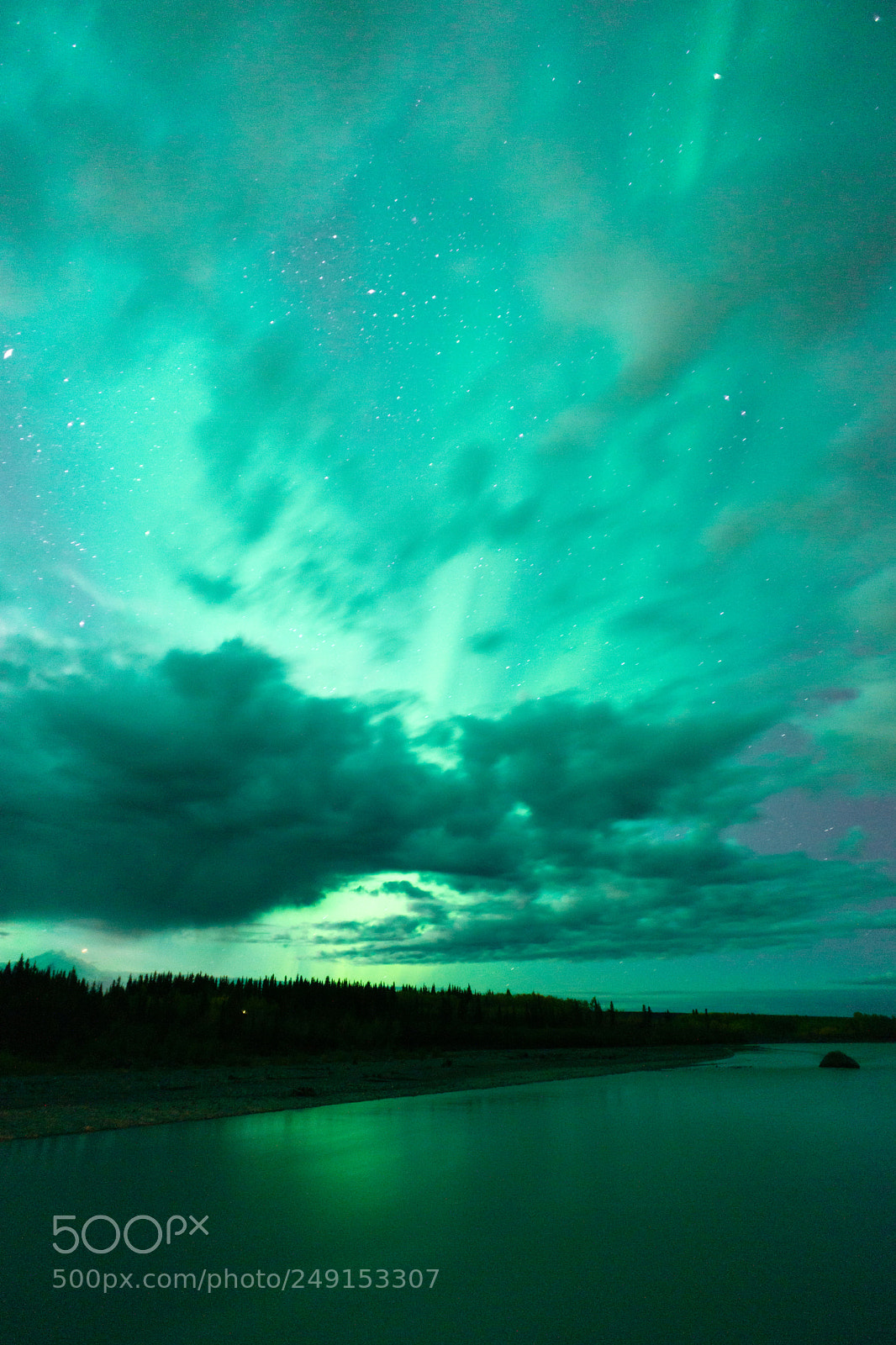 Sony Alpha DSLR-A850 sample photo. Lake reflects aurora borealis photography