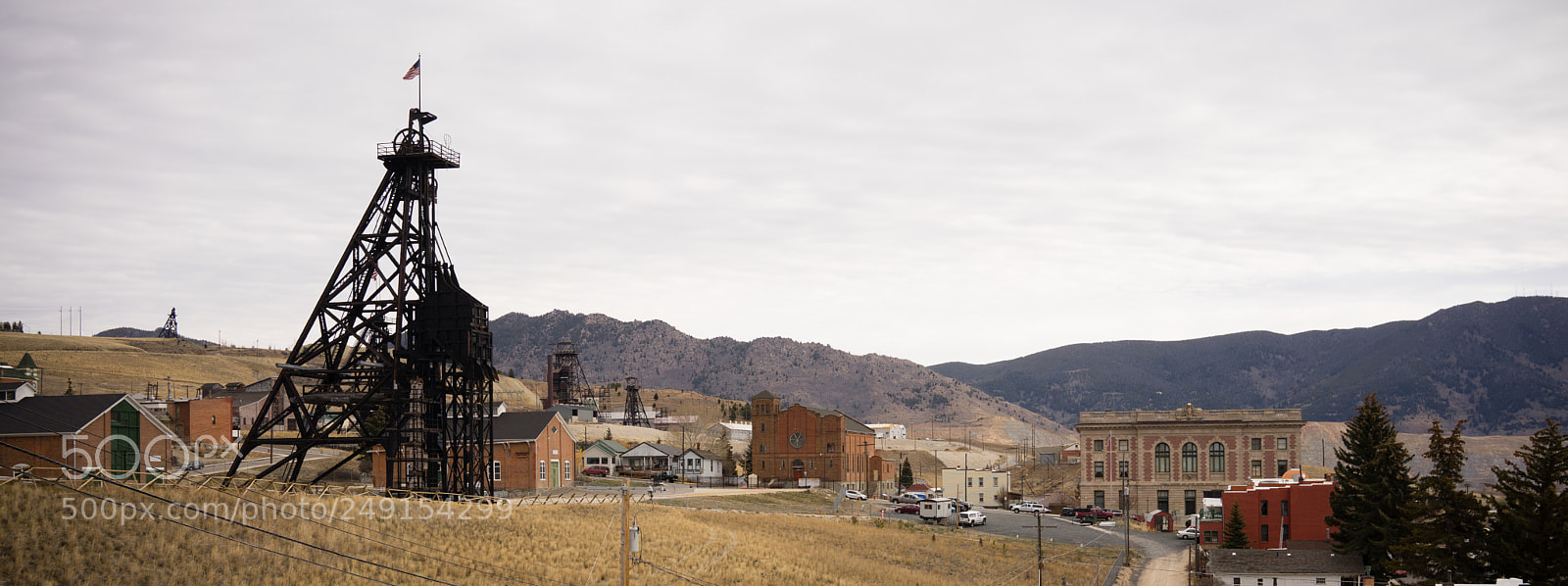 Sony a7 sample photo. Butte montana downtown city photography