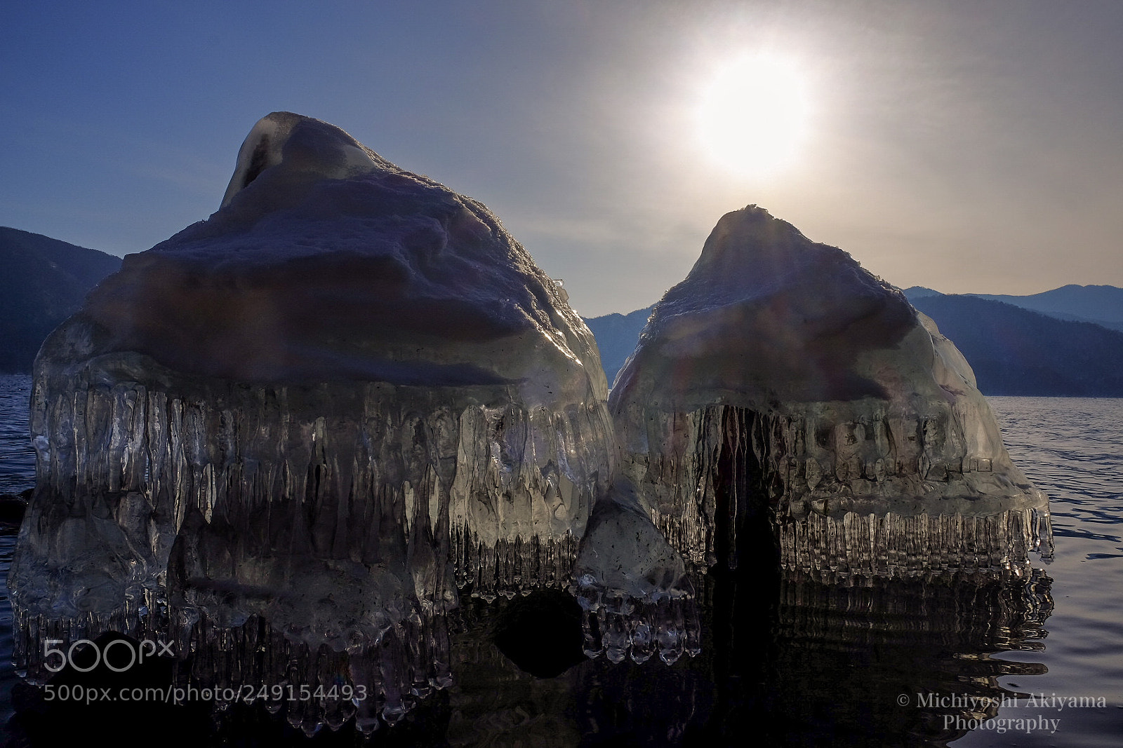 Fujifilm X-T1 sample photo. Splash ice. photography