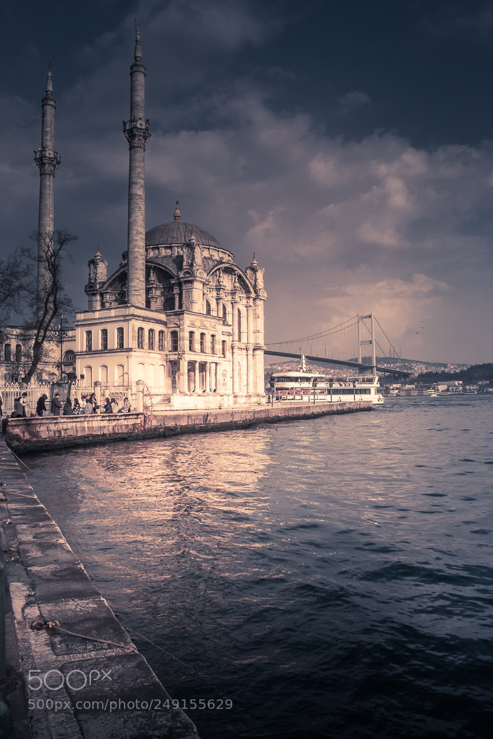Canon EOS 450D (EOS Rebel XSi / EOS Kiss X2) sample photo. Ortaköy camii,İstanbul photography