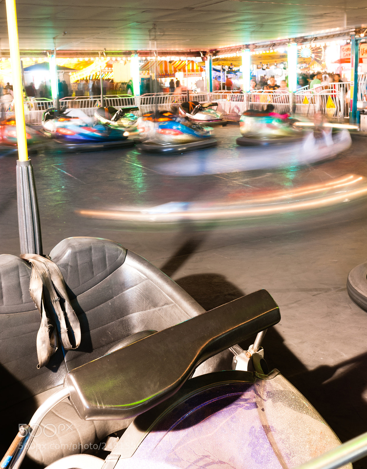 Sony Alpha DSLR-A350 sample photo. Bumper cars amusement park photography