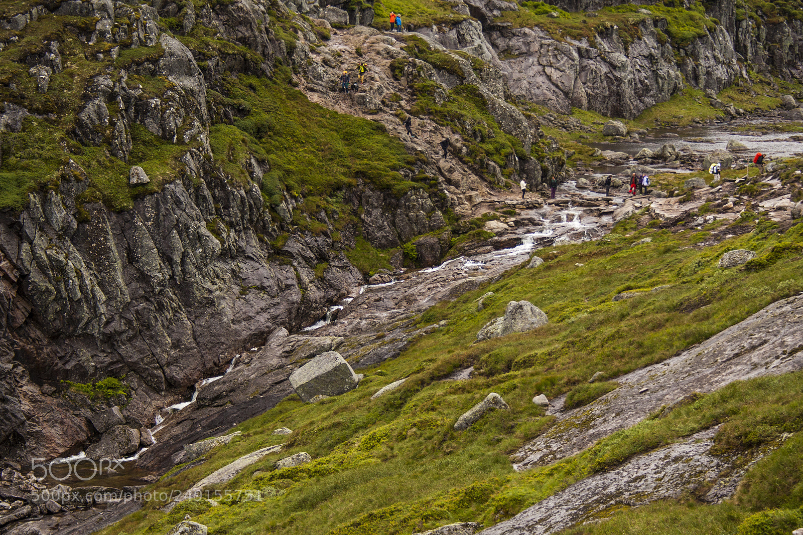 Canon EOS 450D (EOS Rebel XSi / EOS Kiss X2) sample photo. Kjerag trail photography