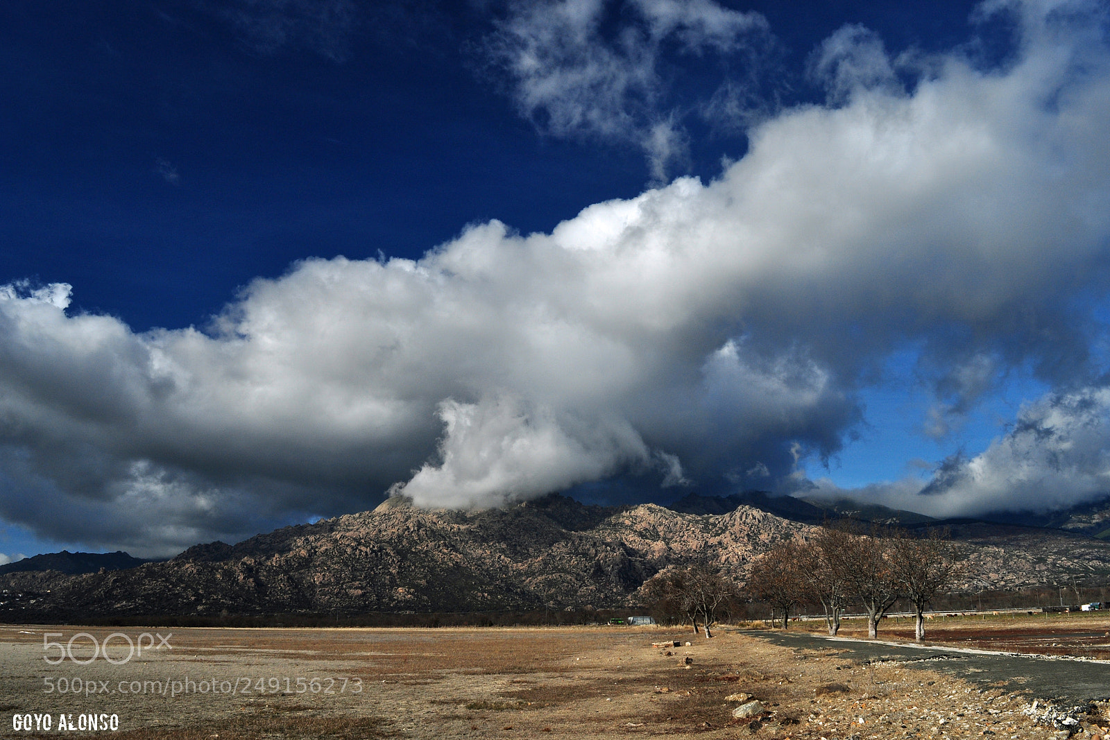 Nikon D5000 sample photo. Nubes photography