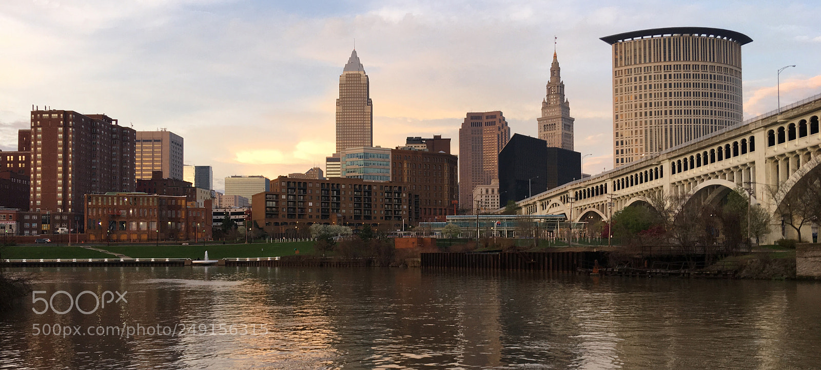 Apple iPhone 6s Plus sample photo. Cleveland ohio downtown city photography