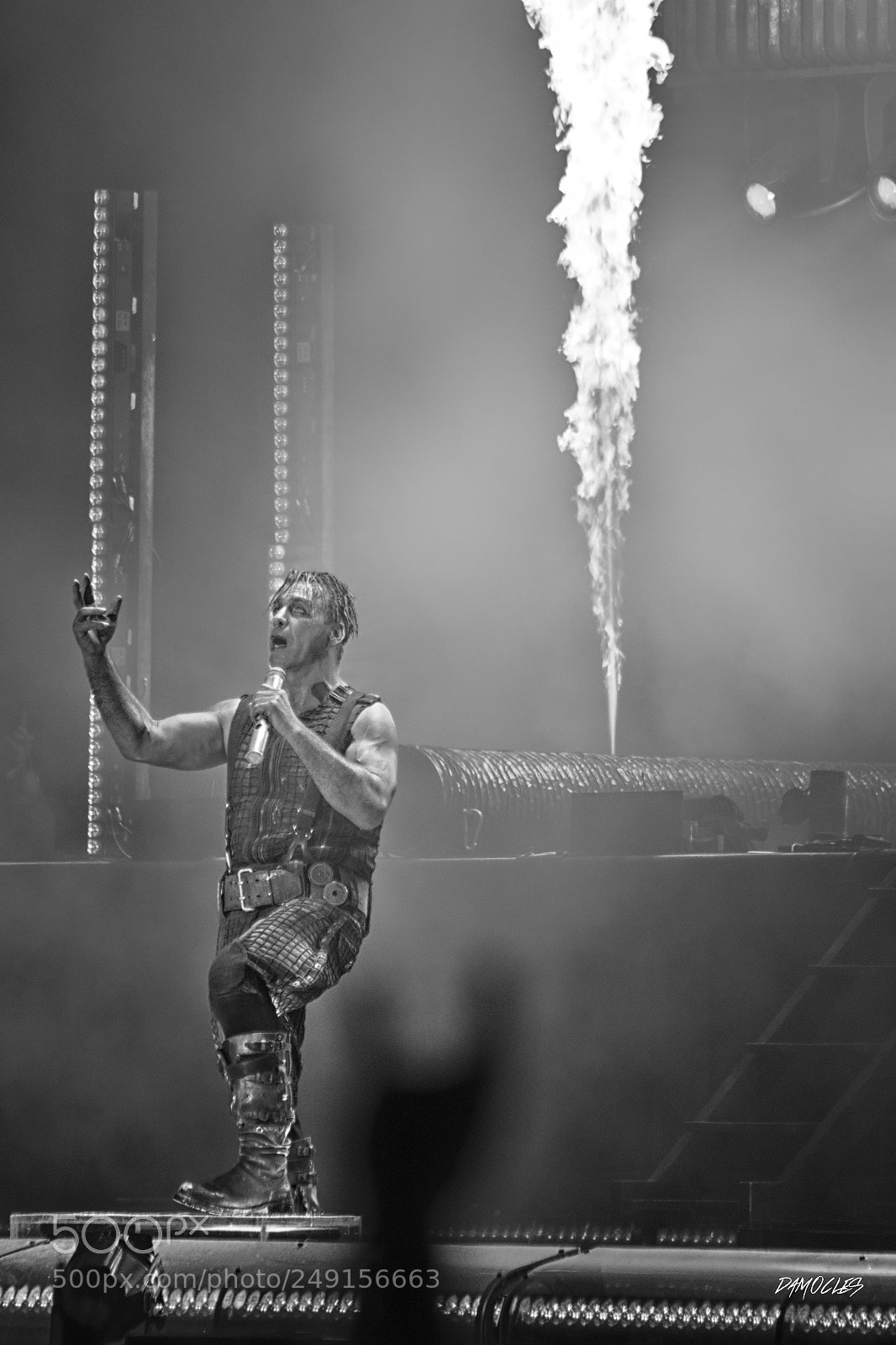 Canon EOS 650D (EOS Rebel T4i / EOS Kiss X6i) sample photo. Till lindemann rammstein singer photography