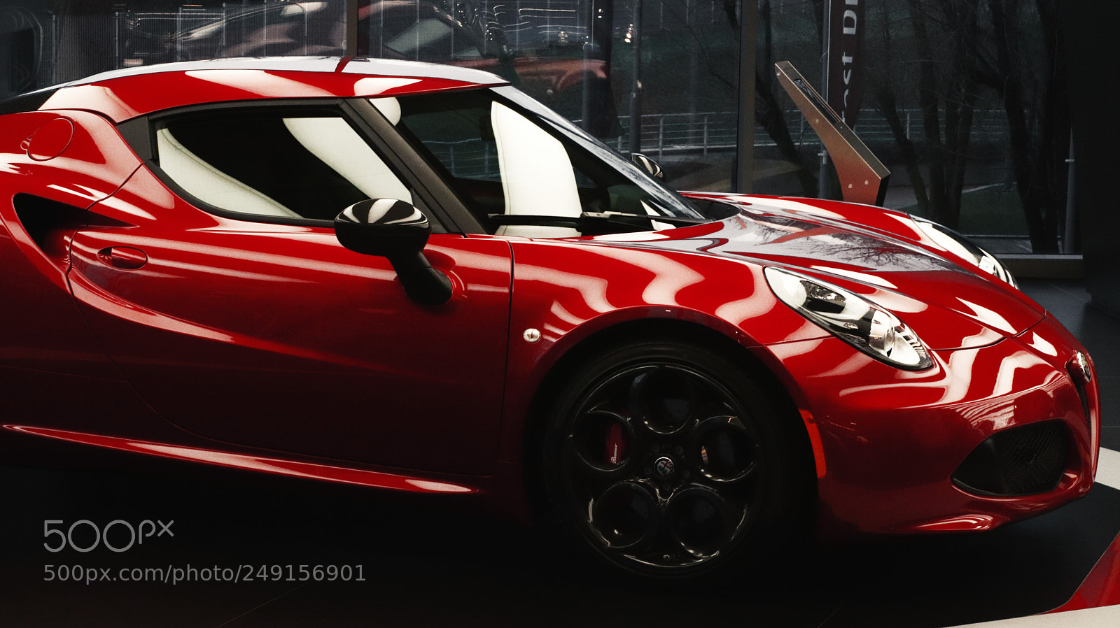 Canon EOS 200D (EOS Rebel SL2 / EOS Kiss X9) sample photo. Alfa romeo photography