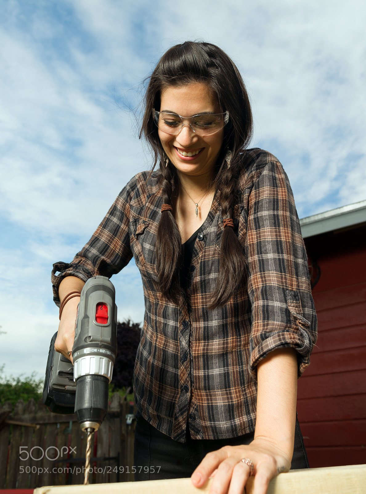 Sony Alpha DSLR-A850 sample photo. Craftsperson woman uses power photography