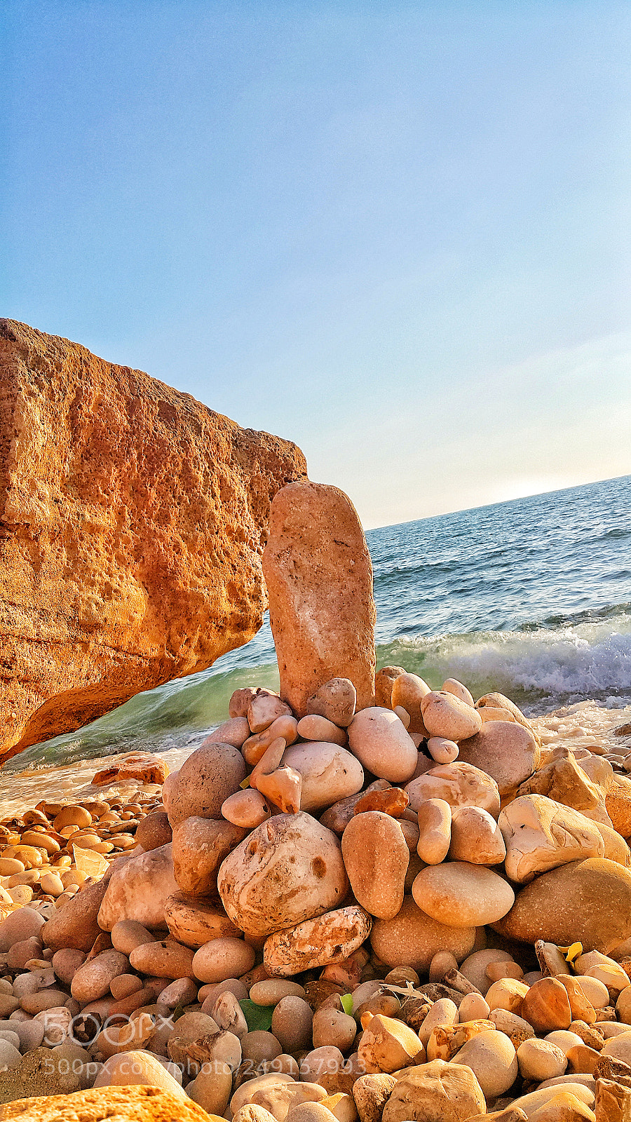 Samsung Galaxy Note4 sample photo. Stone monument photography