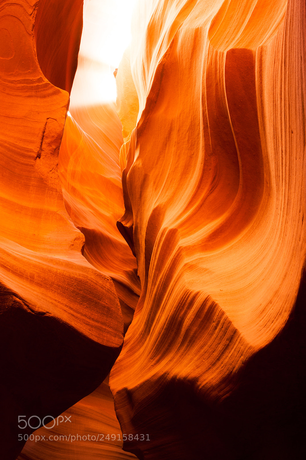 Sony Alpha DSLR-A350 sample photo. Sunlight beams in sandstone photography
