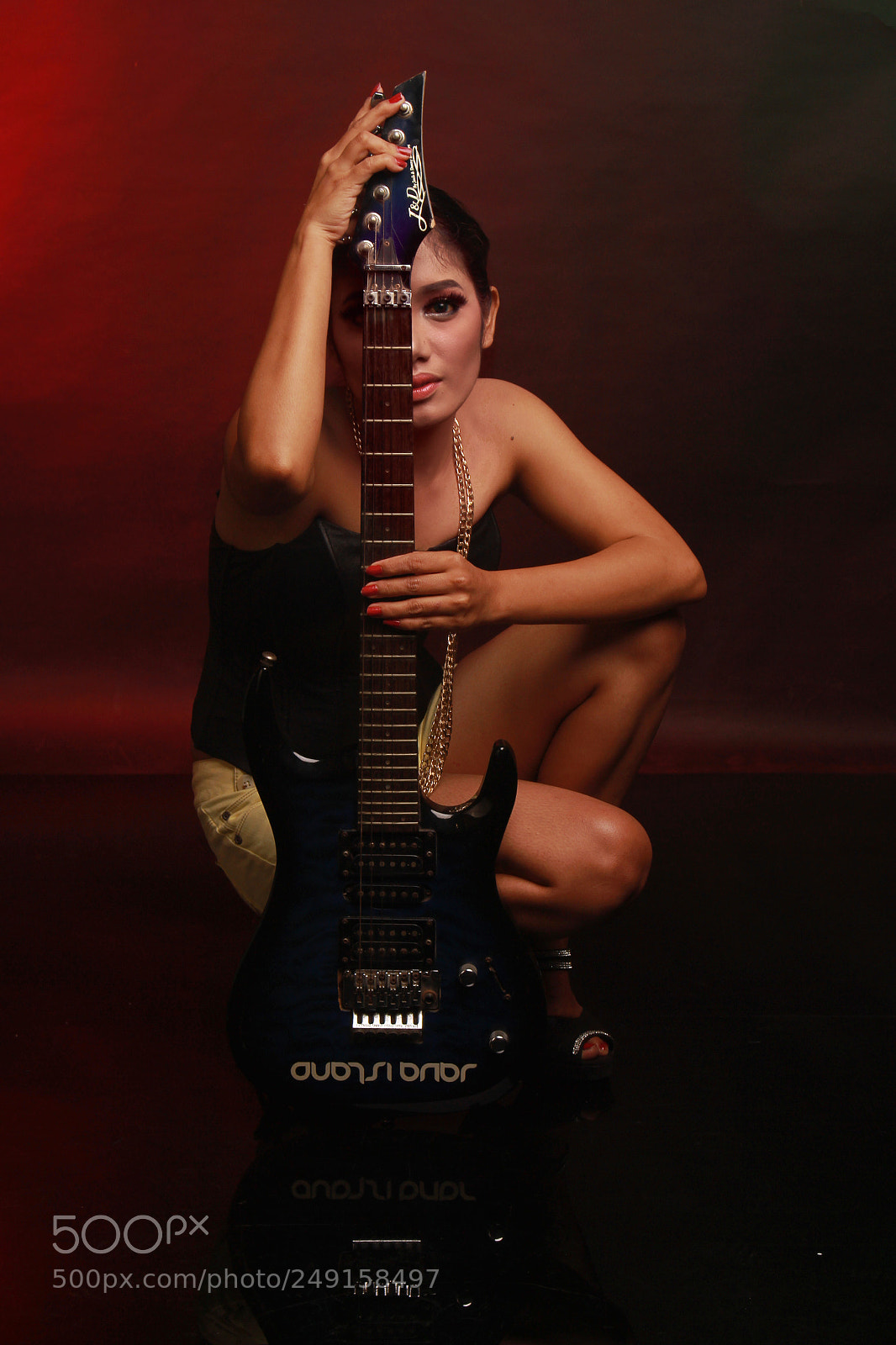 Canon EOS 700D (EOS Rebel T5i / EOS Kiss X7i) sample photo. Rock n roll girl photography
