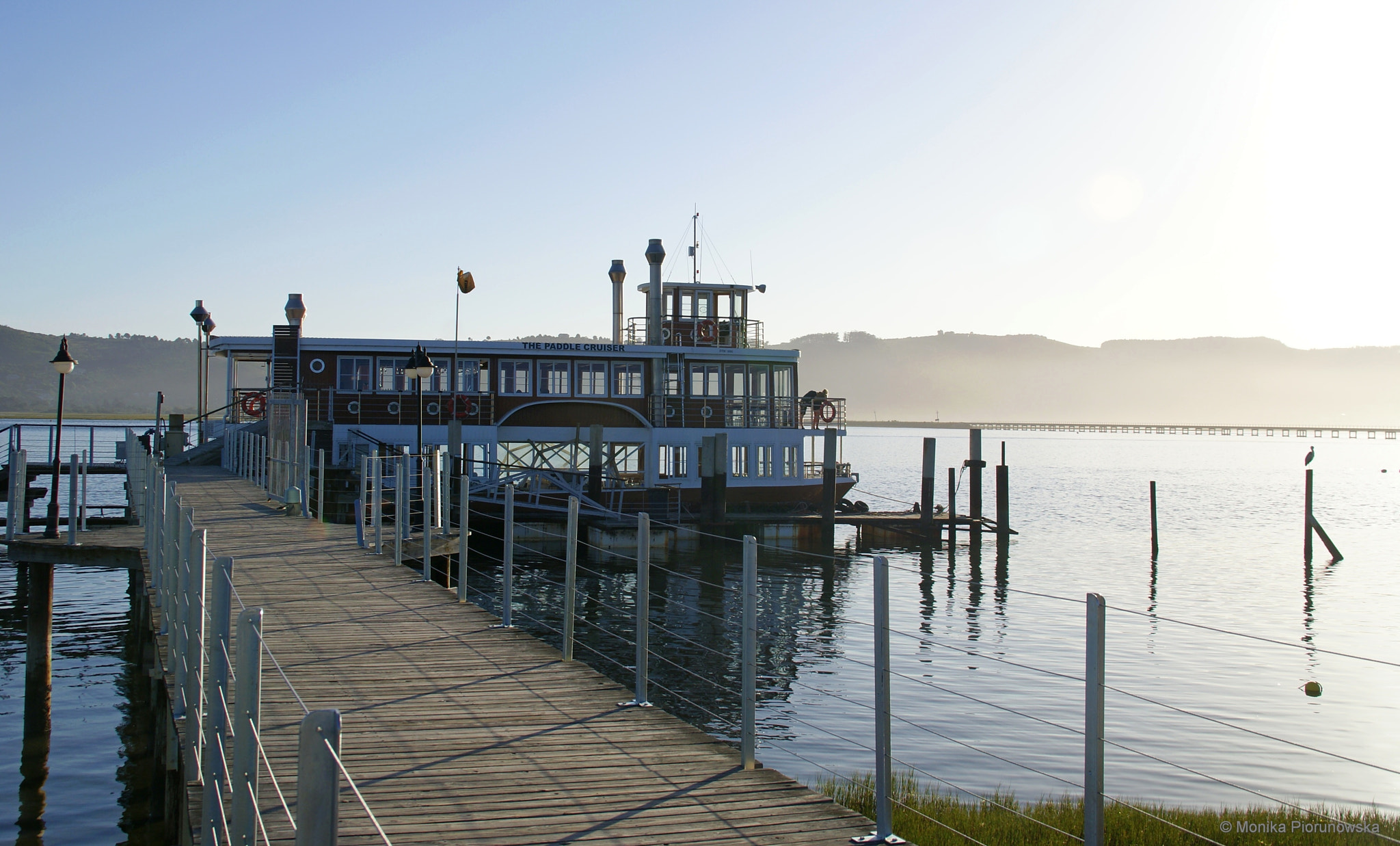 Sony DT 18-200mm F3.5-6.3 sample photo. Waiting for a romantic cruise photography