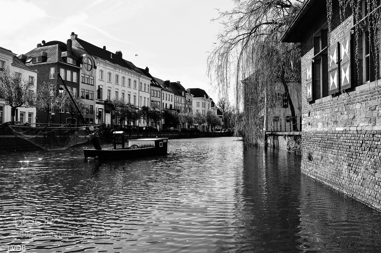 Nikon D300 sample photo. Waterside photography