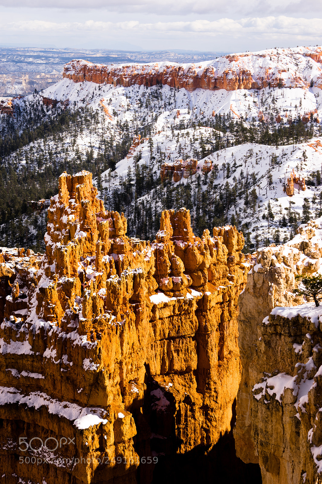 Sony a7 sample photo. Fresh snow blankets bryce photography