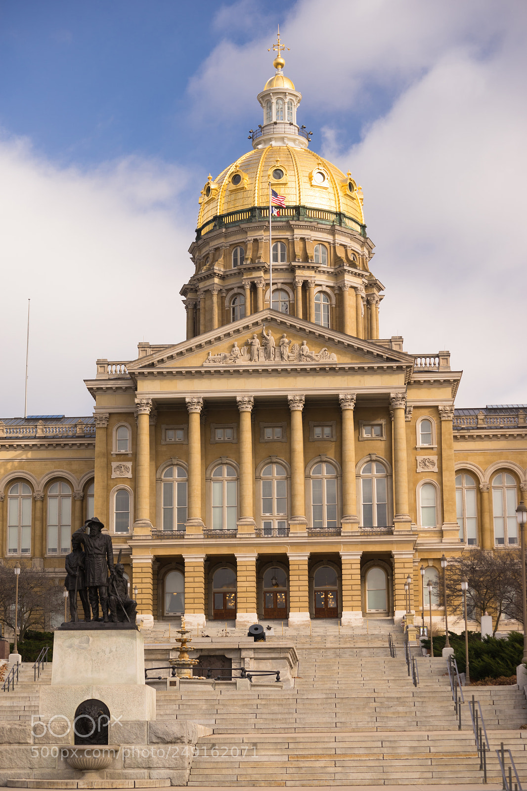 Sony a7 sample photo. Des moines iowa capital photography